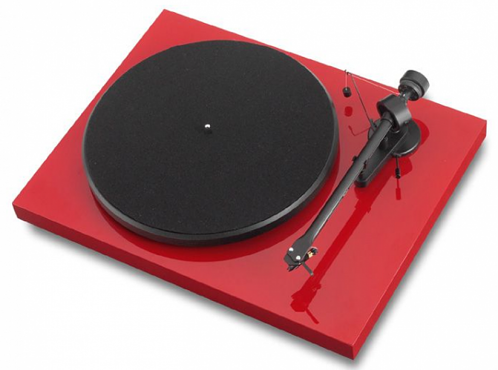 Pro-Ject Debut III, entry level turntable