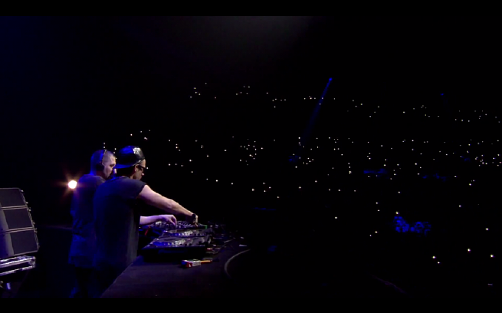 Dimitri Vegas &#038; Like Mike Bring Home The Madness in Belgium (Video)