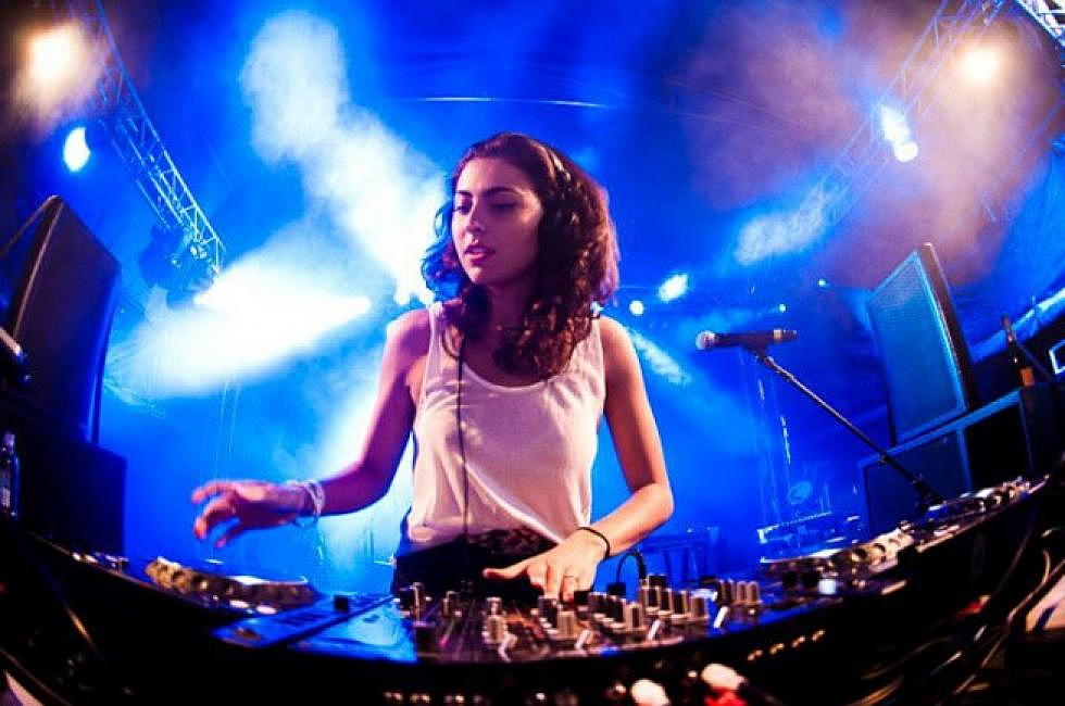Exclusive Interview with Anna Lunoe